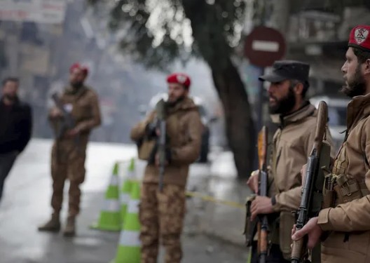 Suriye'de YPG/SDG’nin karargâhına baskın! Çok sayıda araç ve mühimmat ele geçirildi